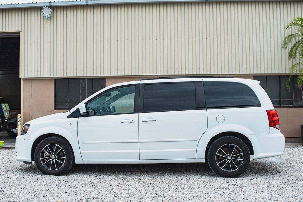 ダッジグランドキャラバンサイド