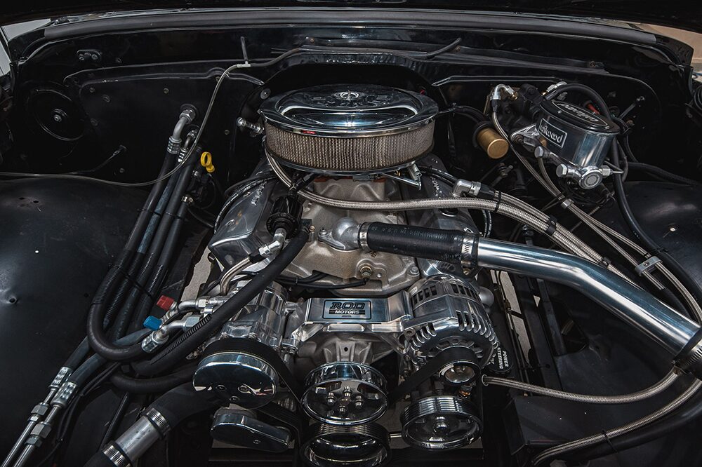 シボレー-K-5ブレイザー1972年モデル1123エンジンルーム