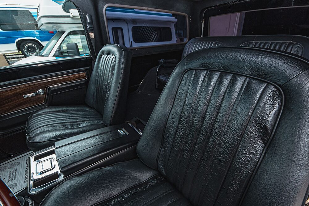 シボレー-K-5ブレイザー1972年モデル1123車内画像２