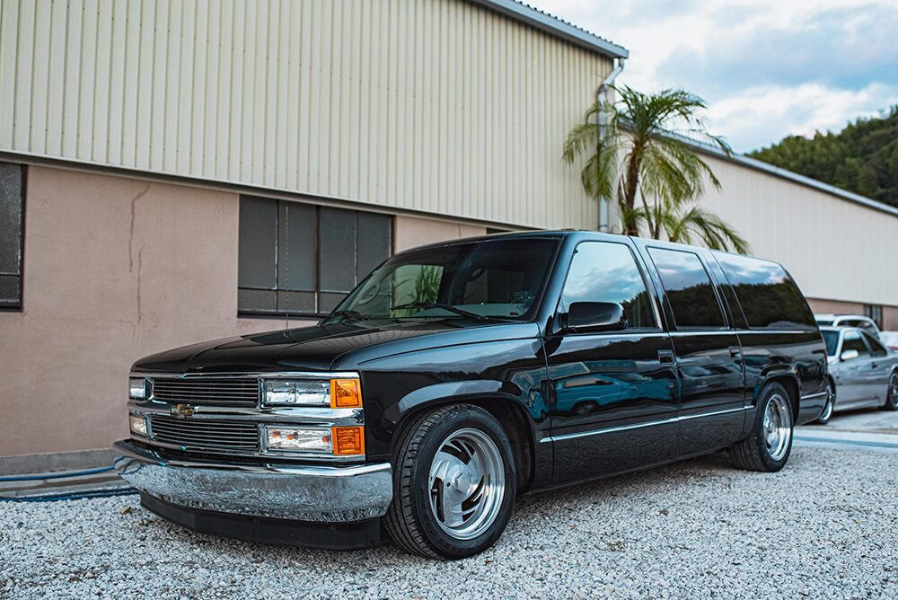 シボレー-サバーバン1995モデル1123メイン画像