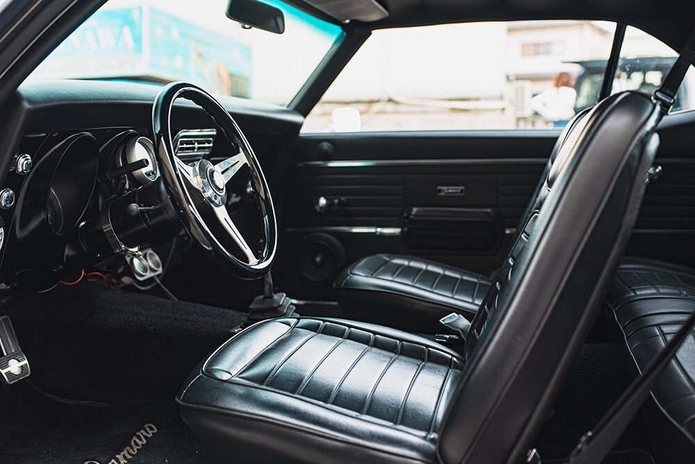 シボレーカマロ1968年モデル車内画像１