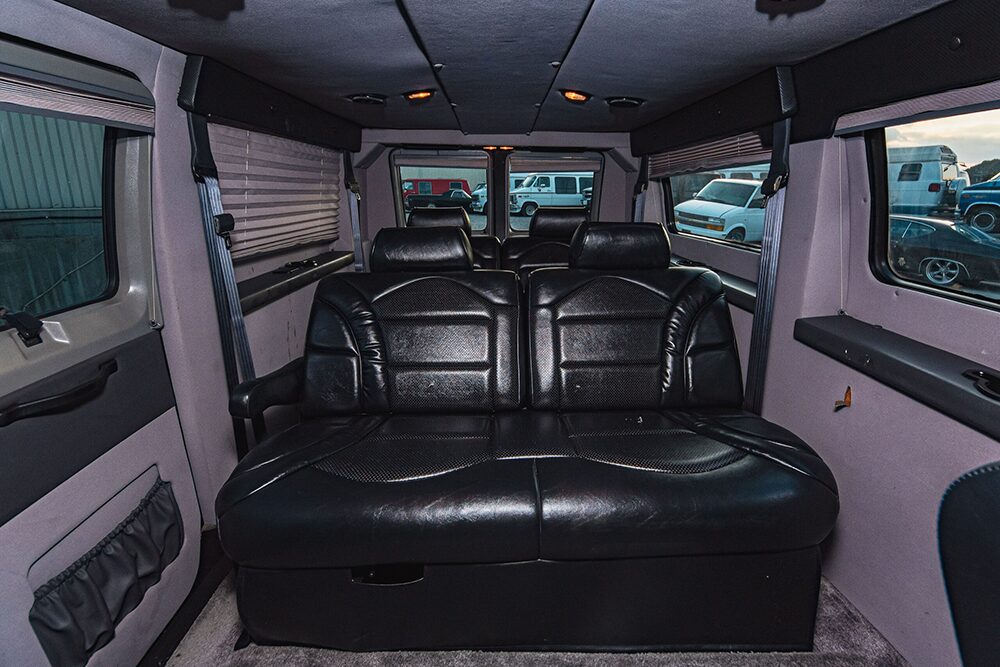 ダッジ-ラムバン20260210車内画像４