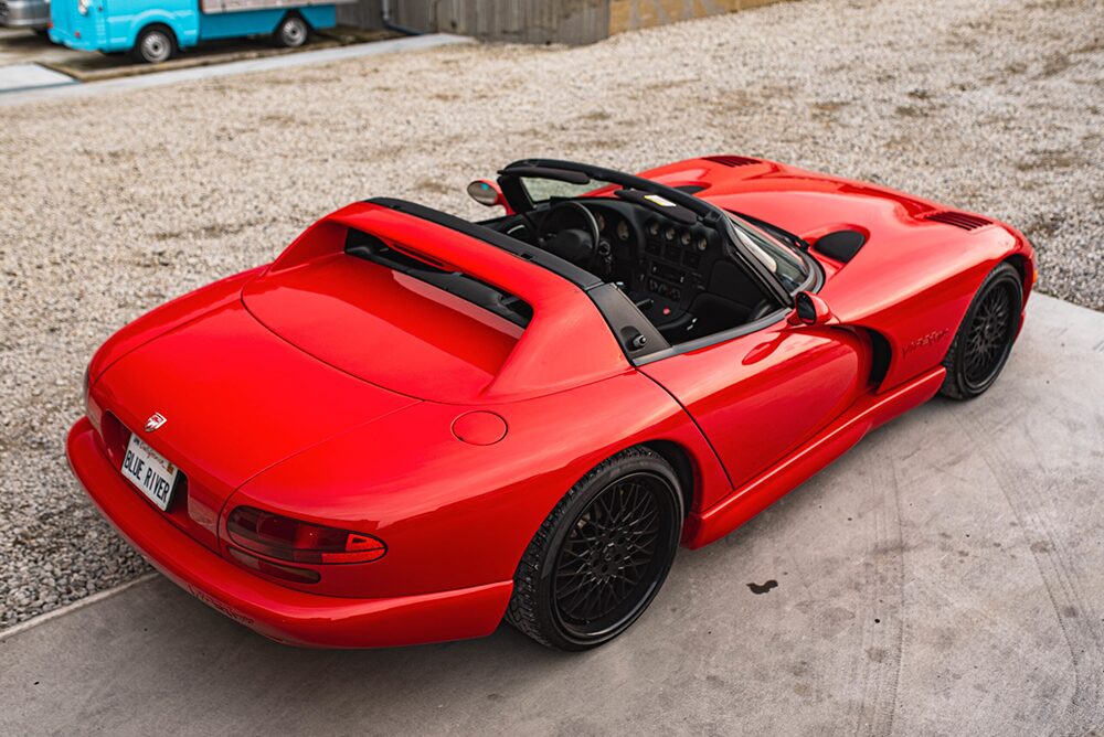 ダッジ-バイパー20260312オープン上方３