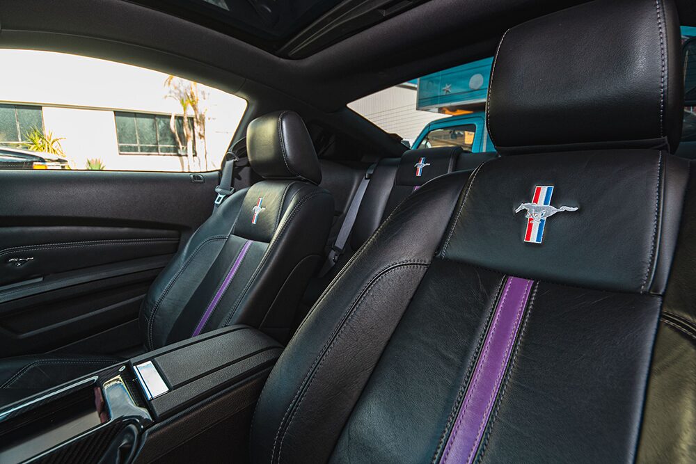 フォード-マスタング20260312車内画像２