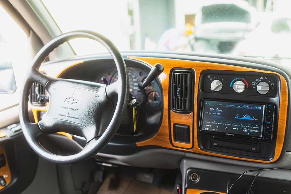 シボレーエクスプレスパッセンジャー1997車内画像１